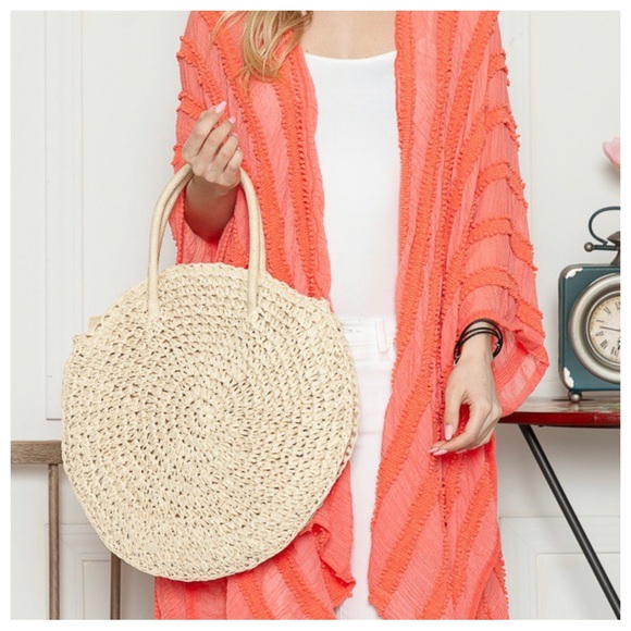 HANDWOVEN AND A BEAUTIFUL BOHO  RATTAN BAG - Picture 1 of 7